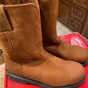 Brand new! Men’s Justin Cargo Pullon Steel Toe Work Boots. Size 11D